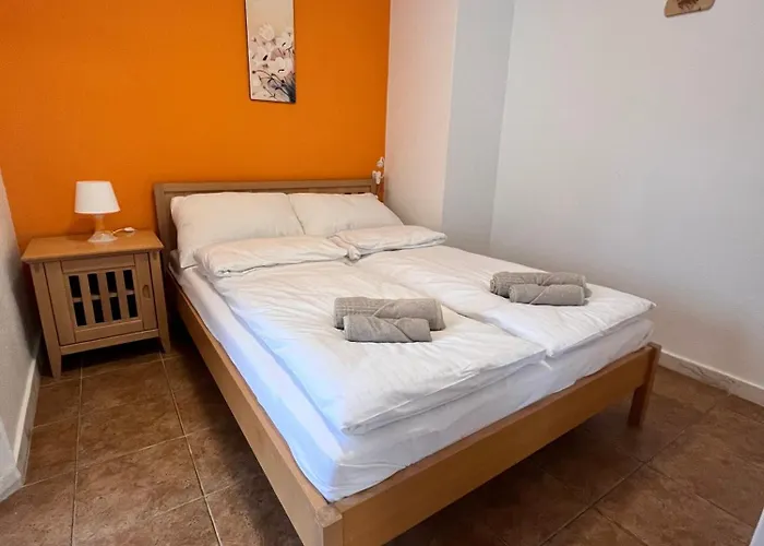 Apartment Karoly